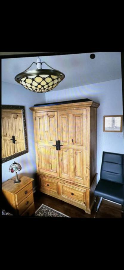 Deluxe Double Bed With Private Mordern Shower & Smart Tv Клайдбанк Екстериор снимка